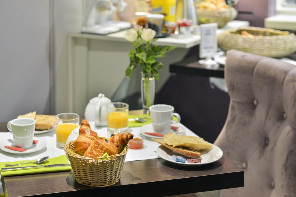 Cristal Hotel Restaurant - Logis Hotels Saumur Eksteriør billede